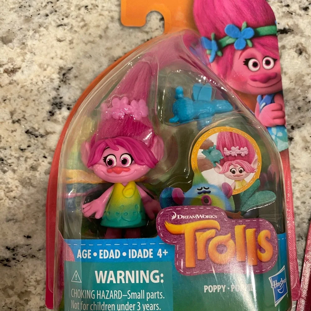 Wacky Zooming zoops Unicorn Toy - 2 trolls sets